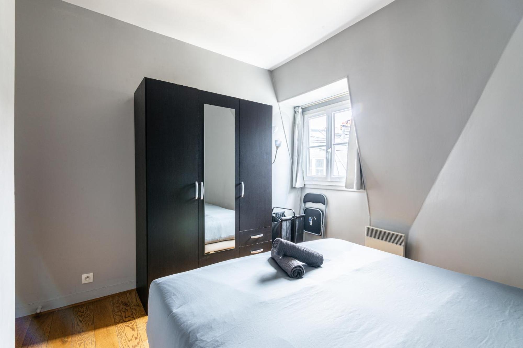 Luxurious 2 Bedroom Tour Eiffel Bourdonnais Free Netflix Paris Eksteriør billede